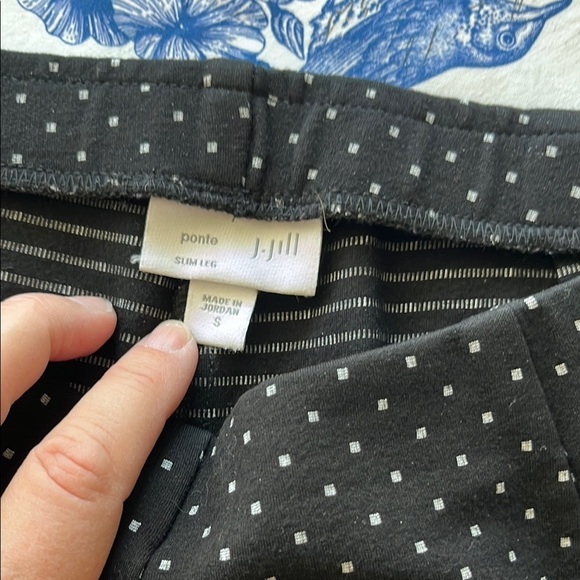 J Jill Legging with Square Dots on Black Ponto Slim Leg Size S - Picture 3 of 4